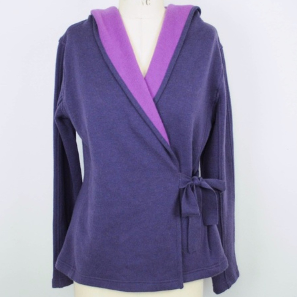 Title One Wrap It Up sweater Hoodie